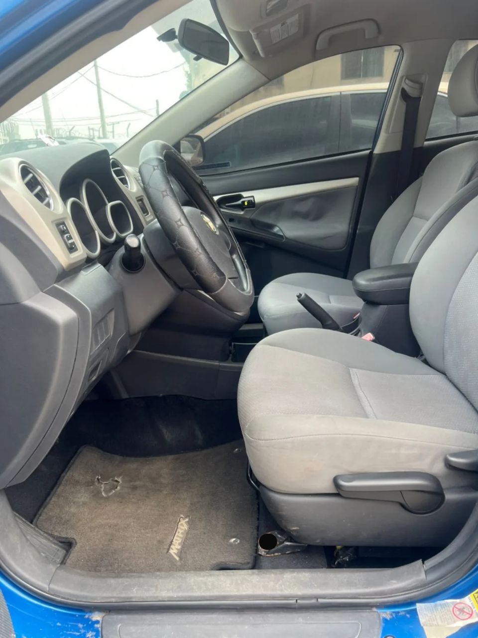 2010 Toyota Matrix photo 7