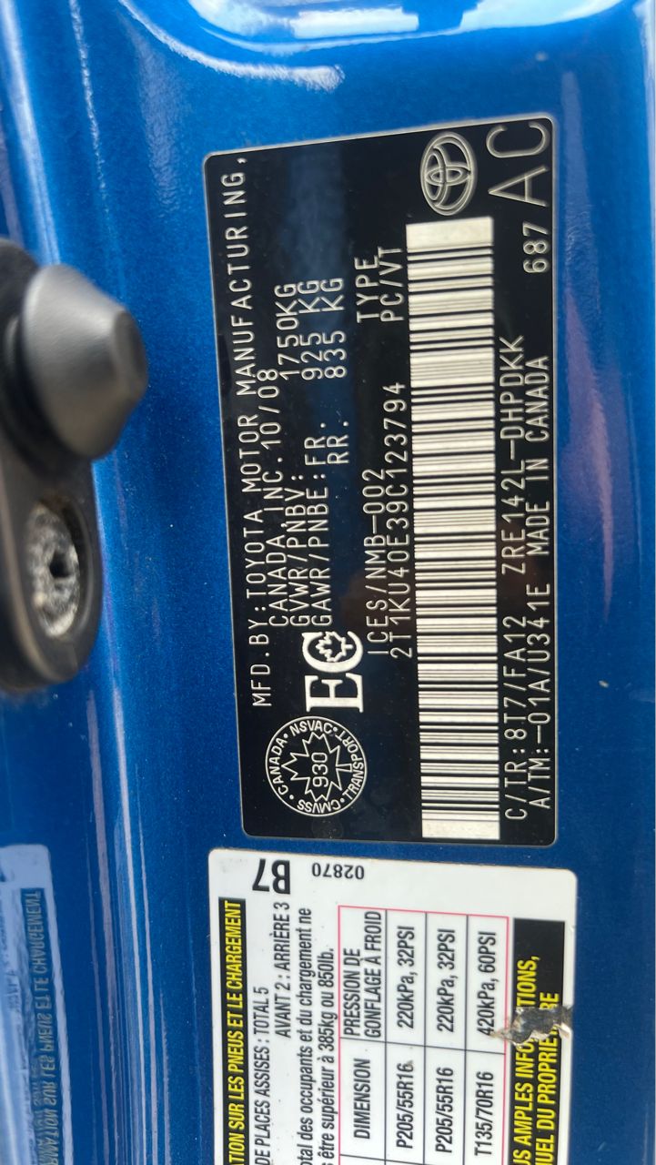 2010 Toyota Matrix photo 8