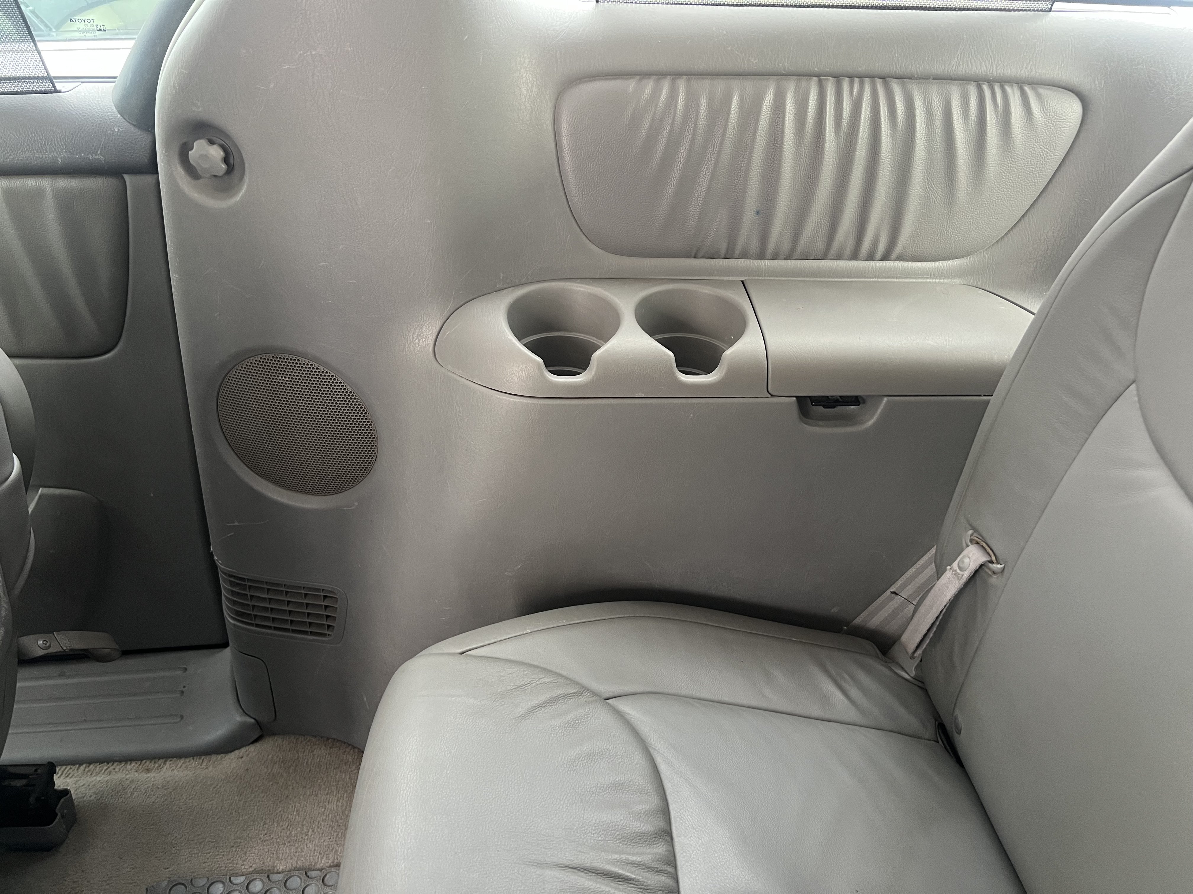 2008 Toyota Sienna Xle photo 18