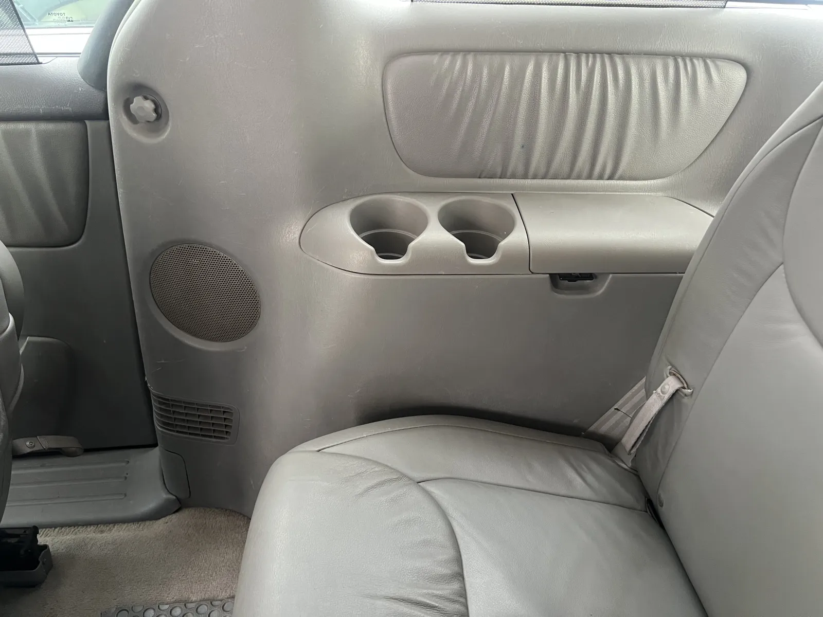 2008 Toyota Sienna Xle photo 18