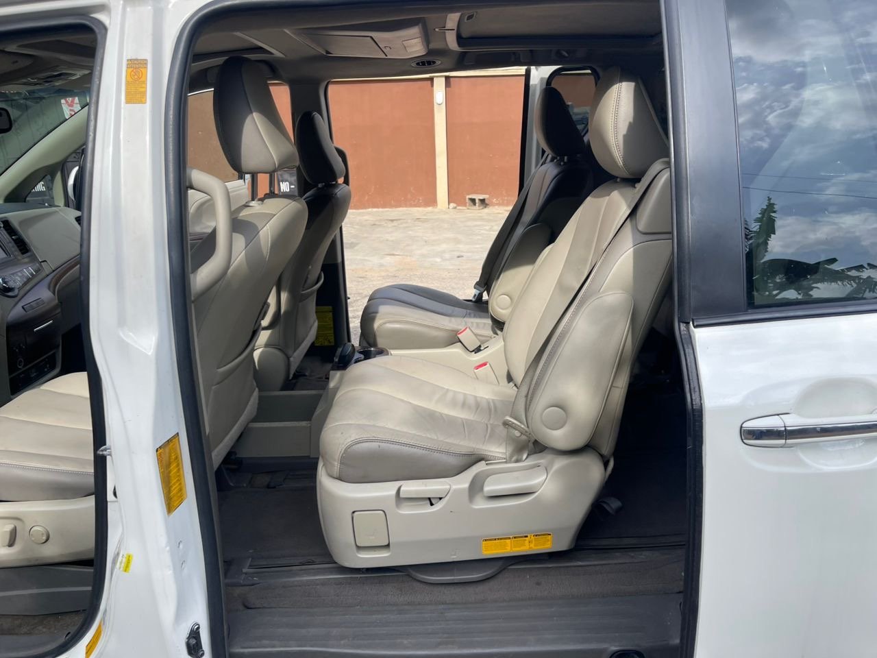 2015 Toyota Corolla photo 7