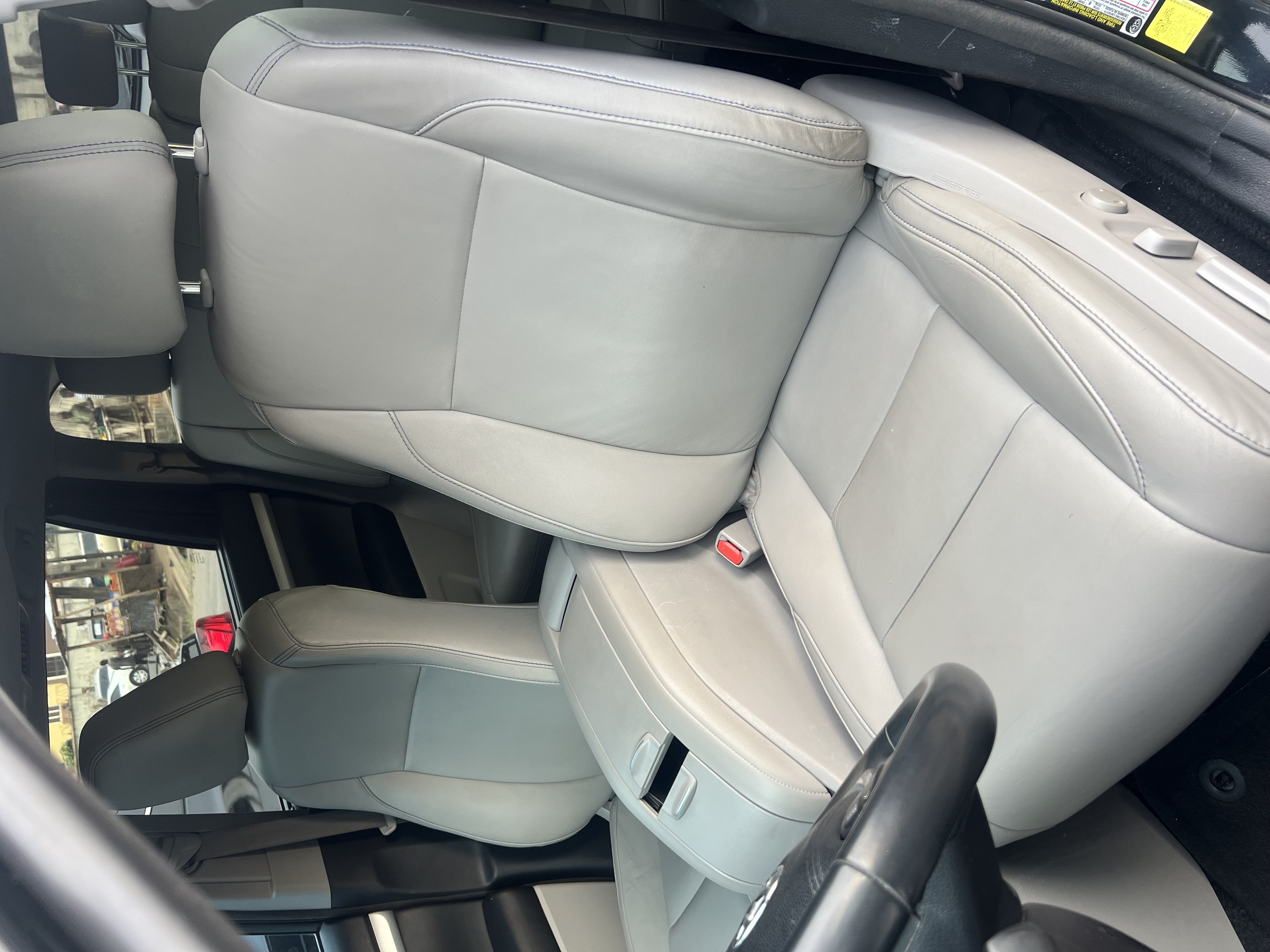 2017 Toyota Highlander, Se photo 10