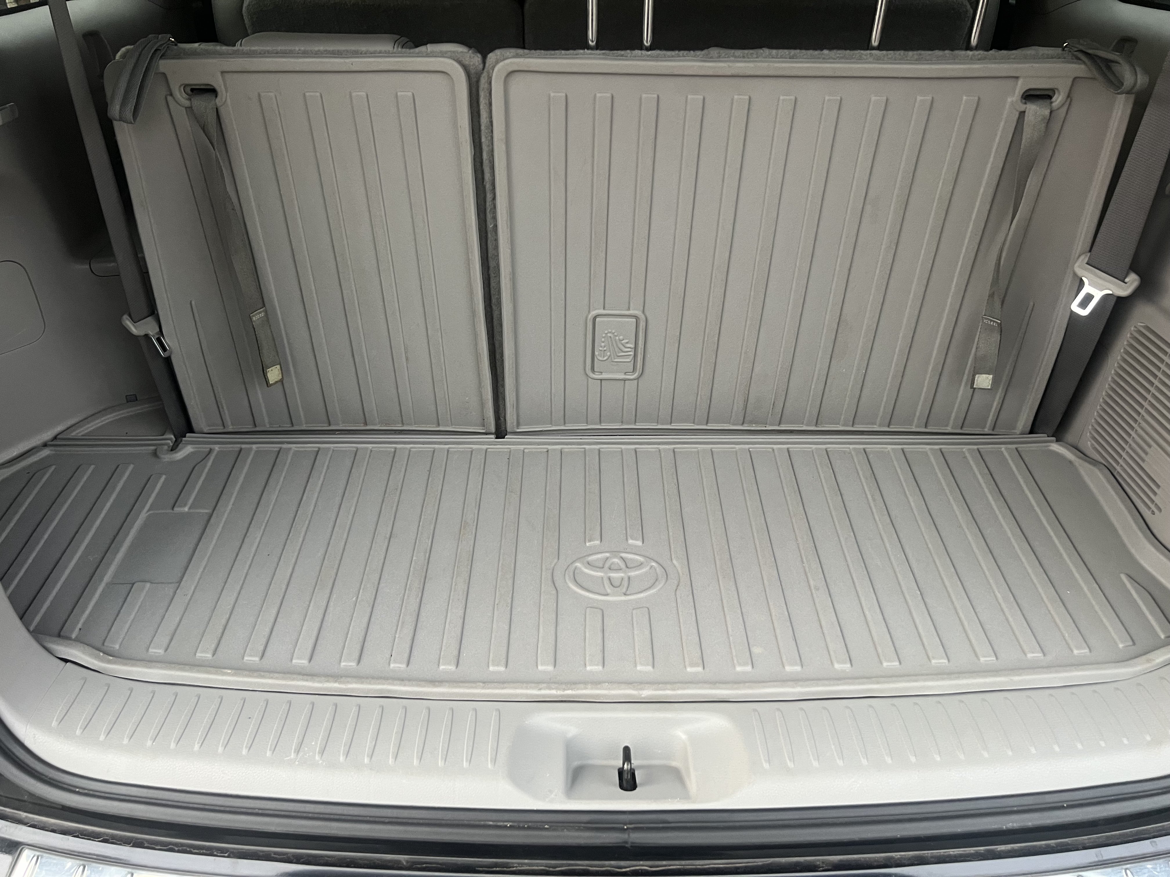 2017 Toyota Highlander, Se photo 25