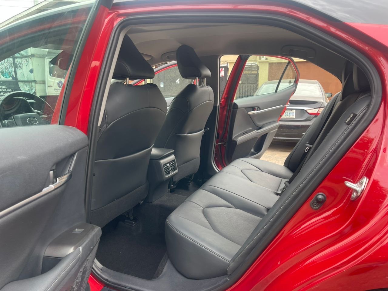 2022 Toyota Camry photo 11