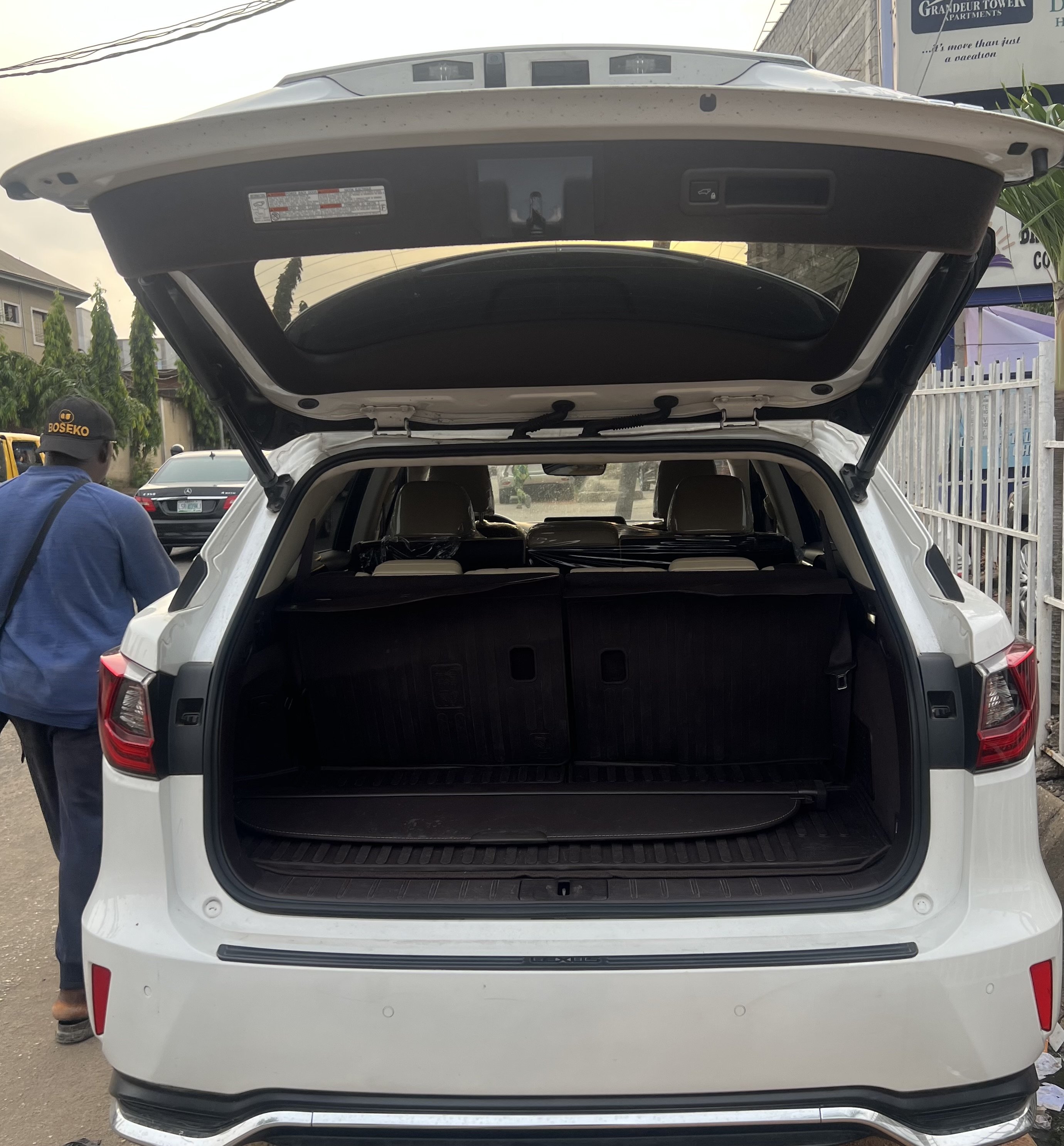 2019 Lexus RX,350L photo 19