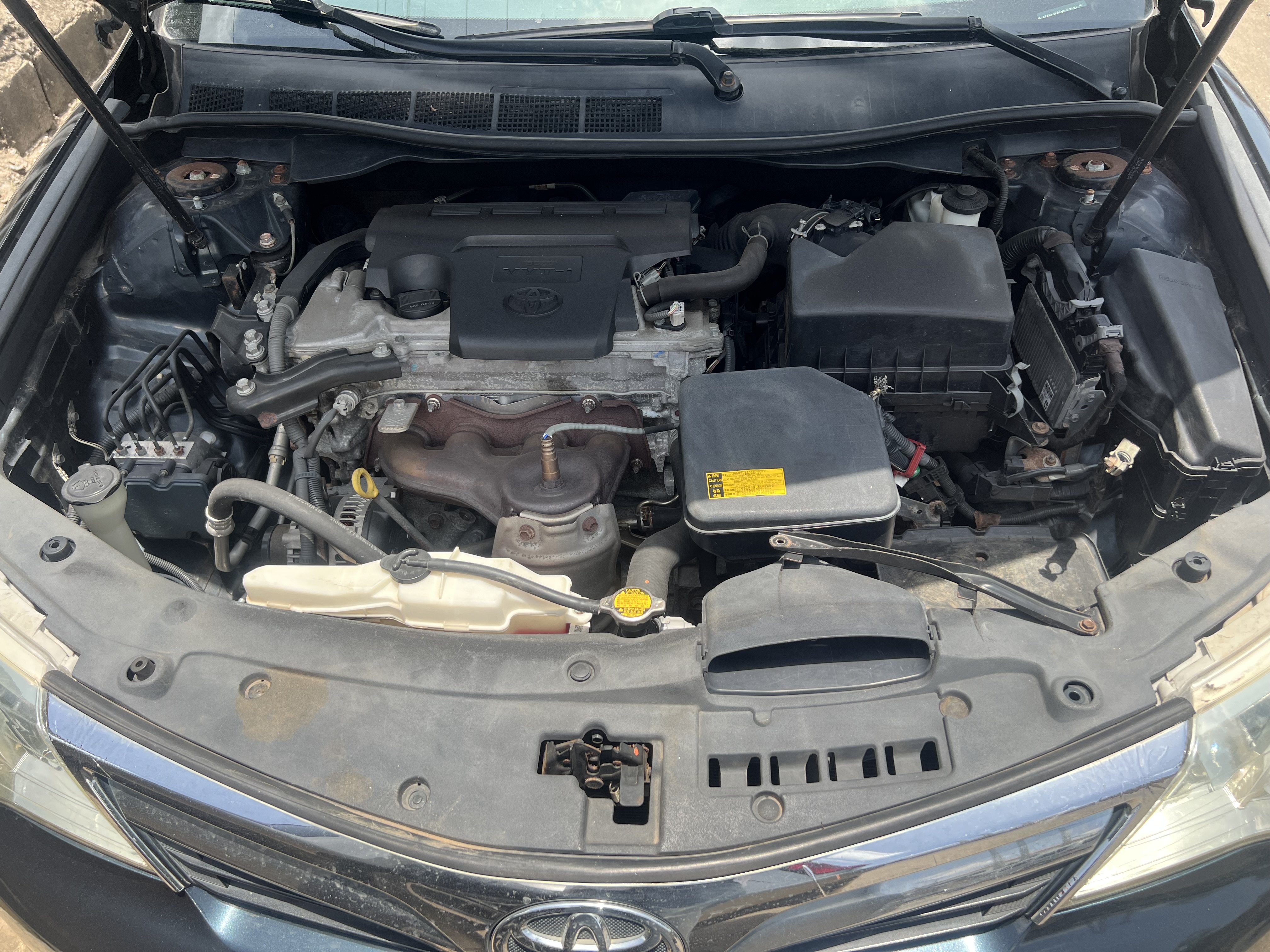 2013 Toyota Camry,Xle photo 3