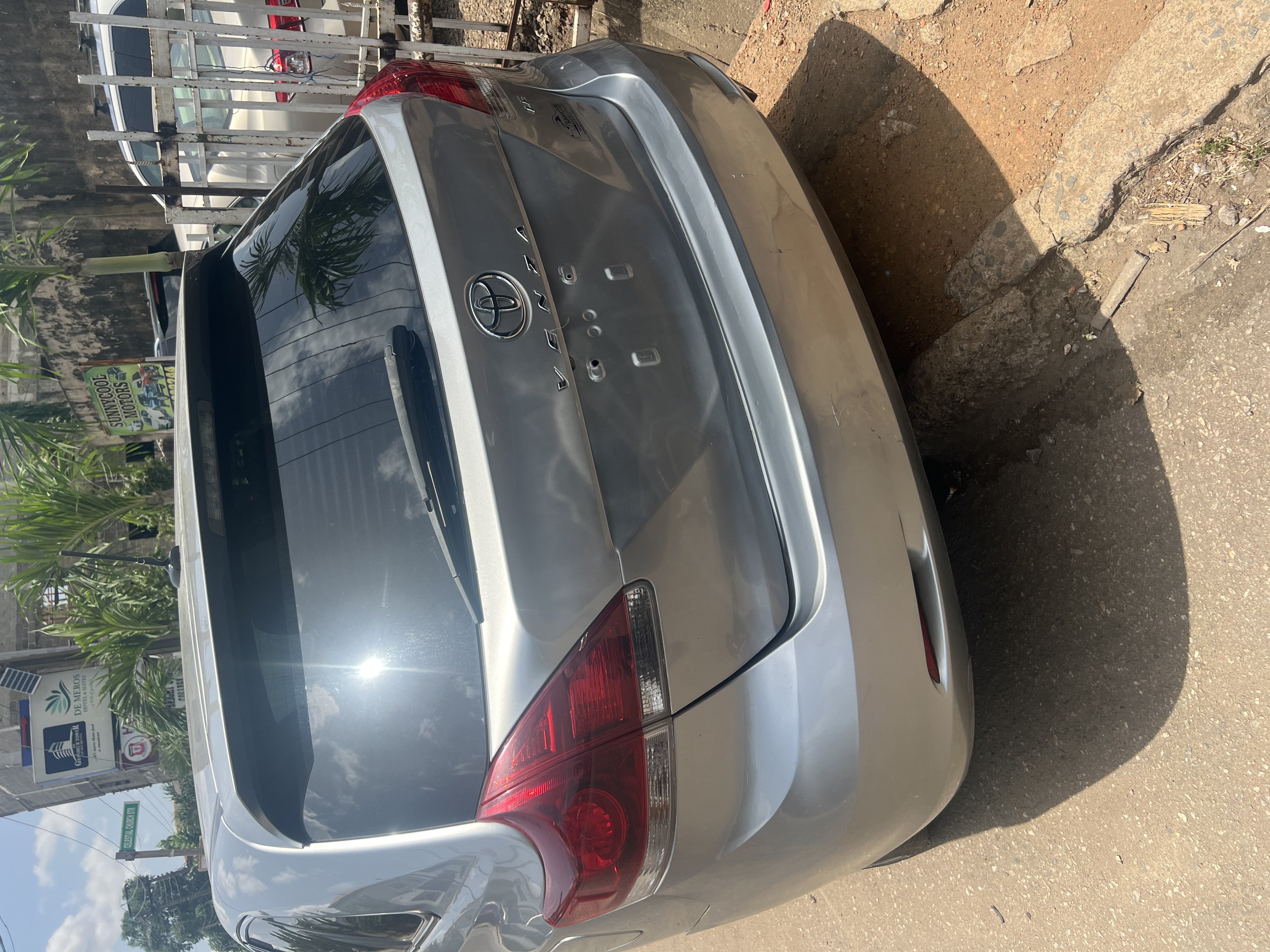 2015 Toyota Venza Le photo 11