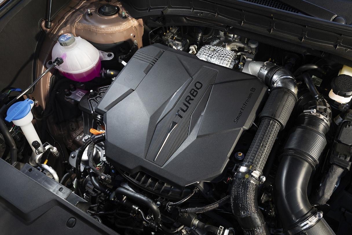 2020 Hyundai Santa Fe photo 2