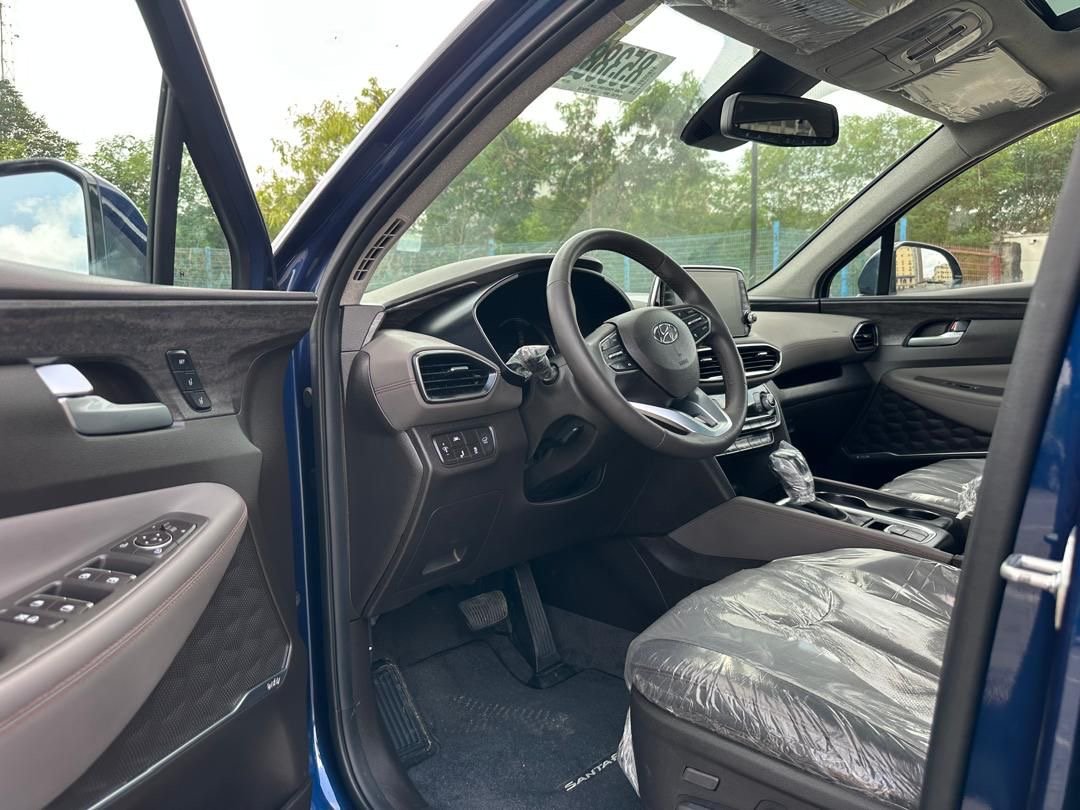 2020 Hyundai Santa Fe photo 8