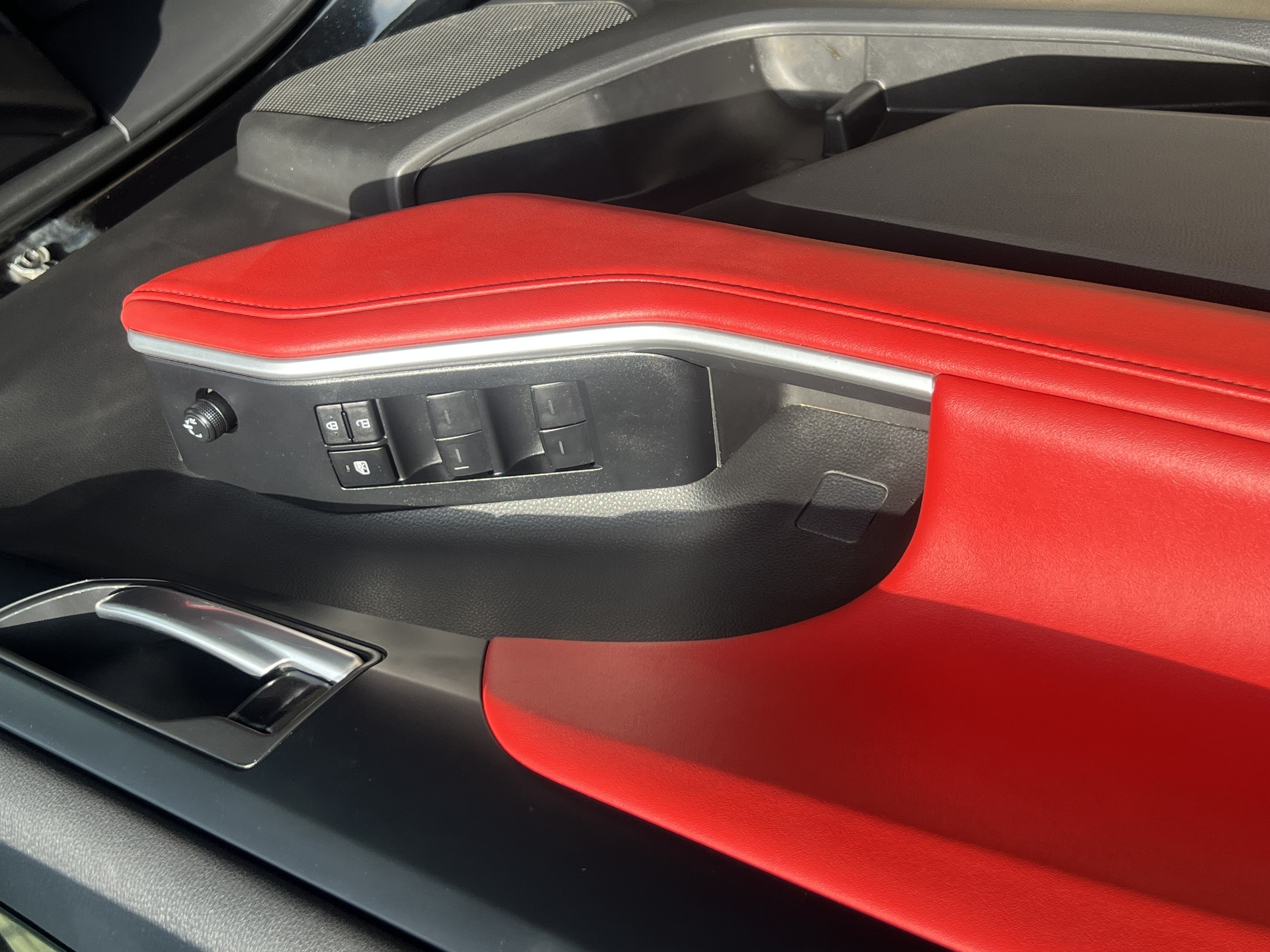 2023 Toyota Highlander XSE photo 13