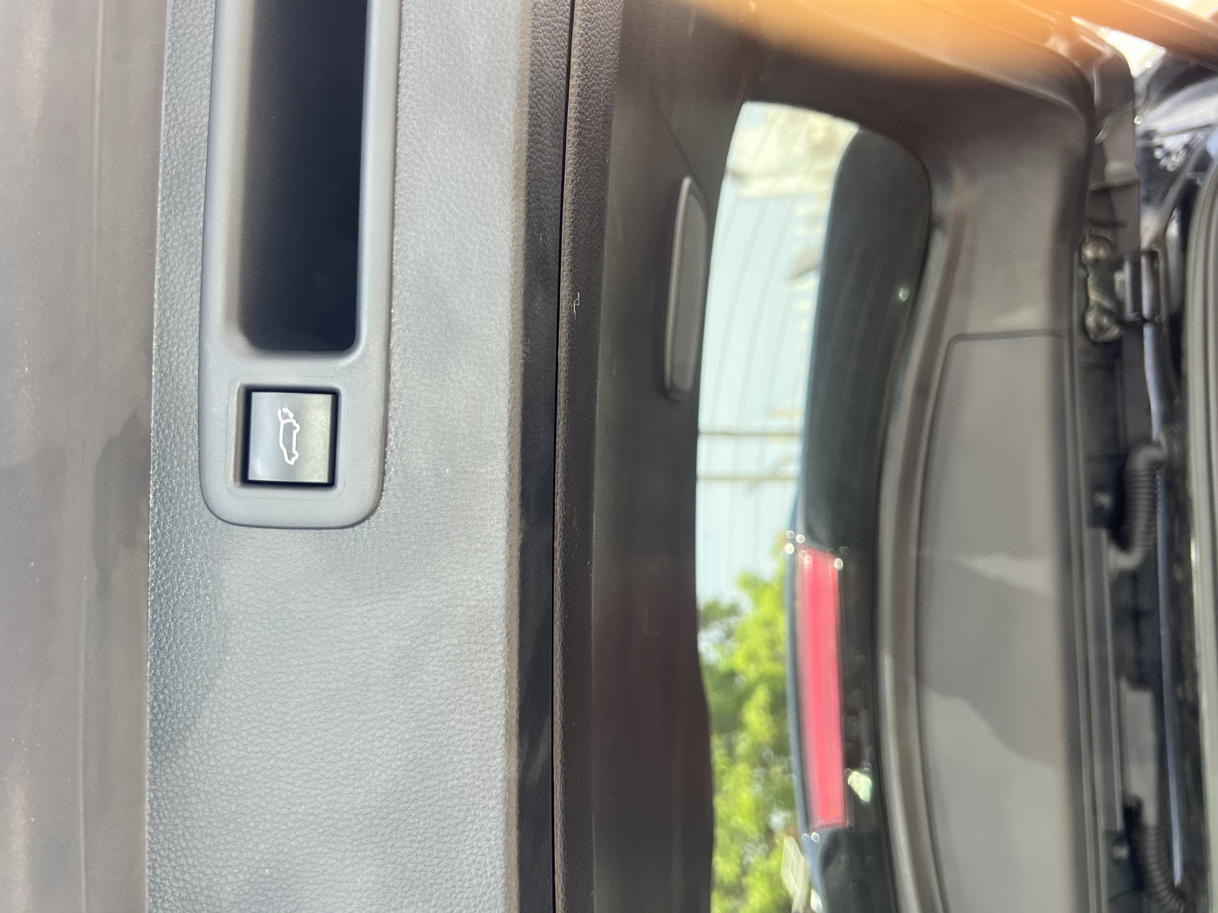 2023 Toyota Highlander XSE photo 25