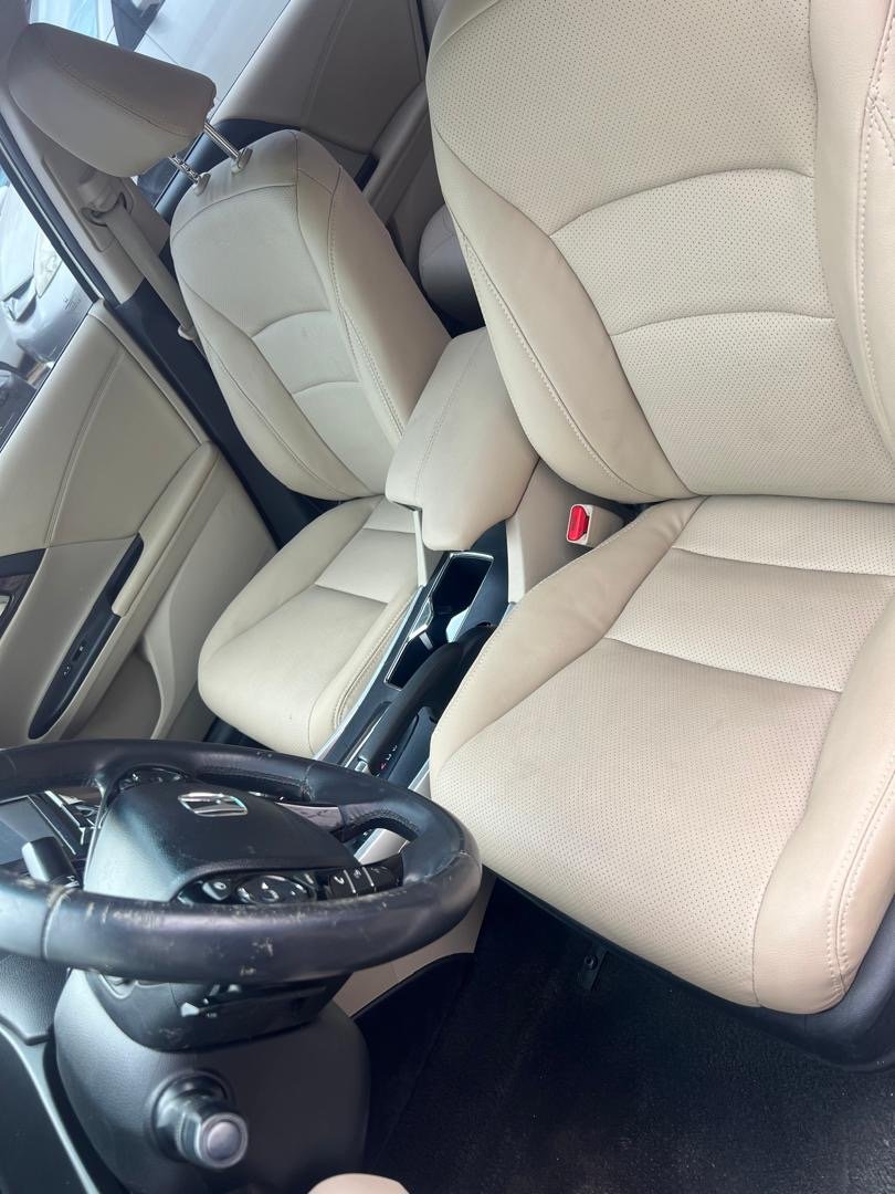 2016 Honda Accord 9GN photo 15