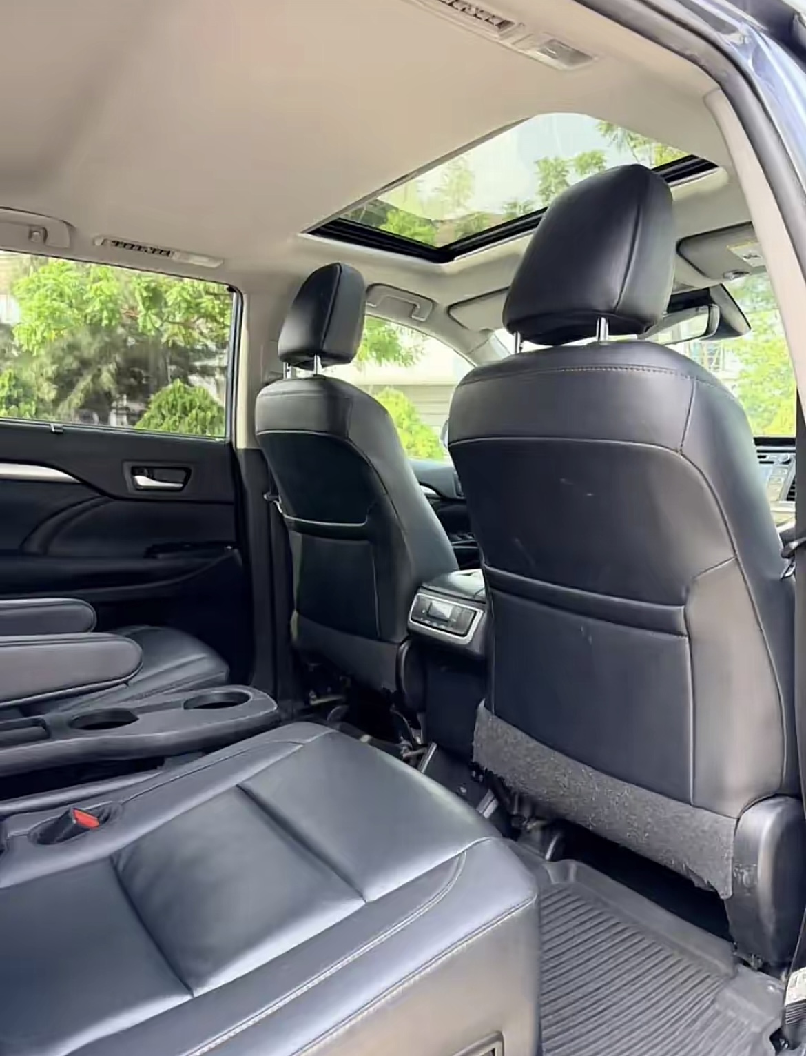 2019 Toyota Highlander XLE photo 8