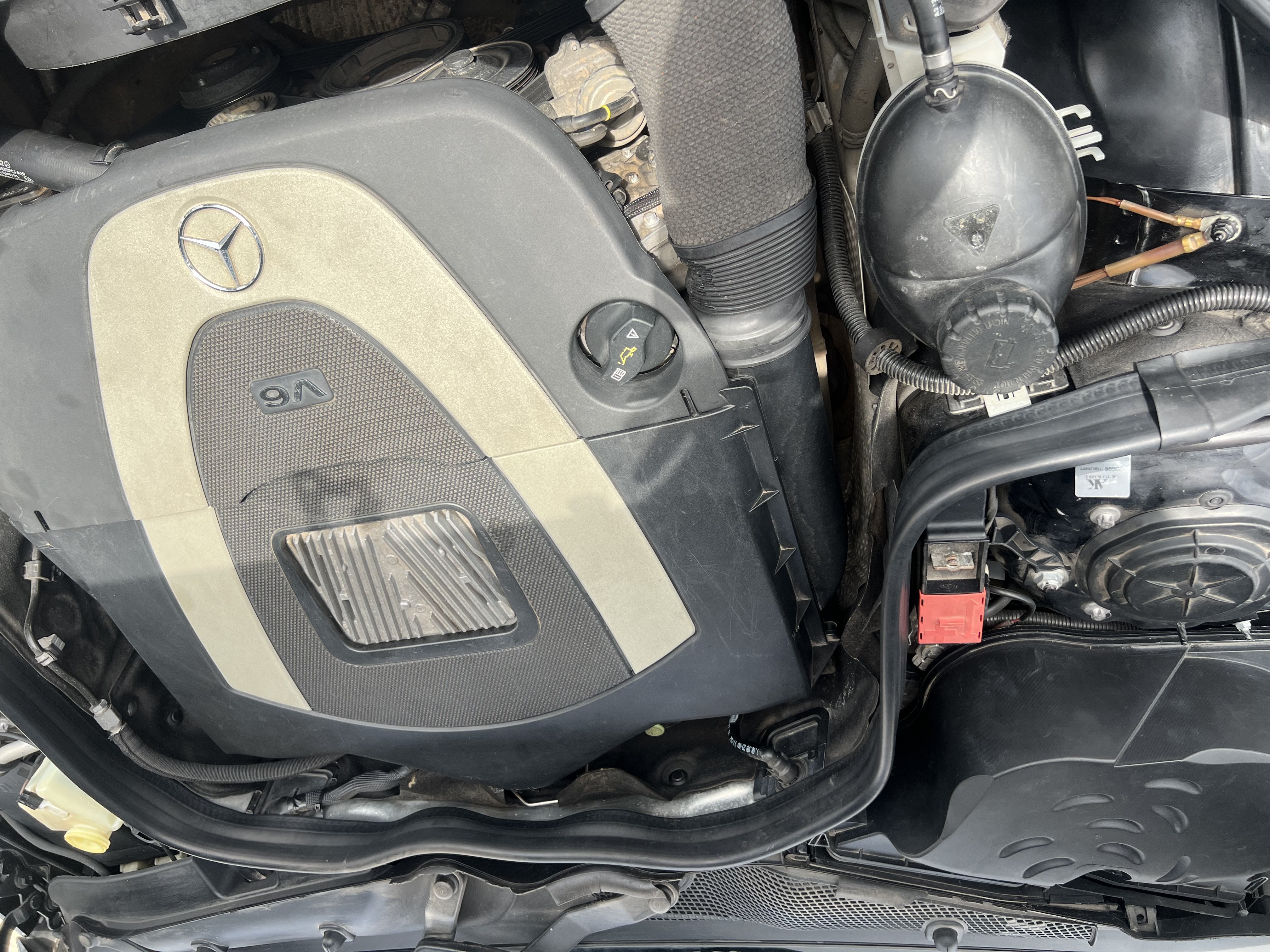 2010 Mercedes-Benz E 350 photo 6